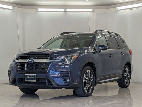 Used 2023 Subaru Ascent Limited AWD/4WD image 4