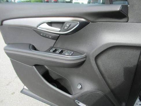 New 2026 Buick Envision Sport Touring image 27