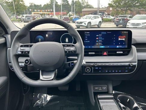 New 2025 Hyundai Ioniq 5 SEL image 46