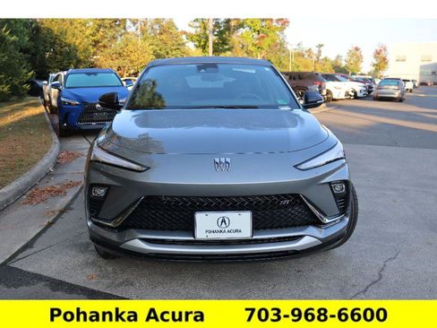 Used 2025 Buick Envista Sport Touring w/ Convenience I Package image 2