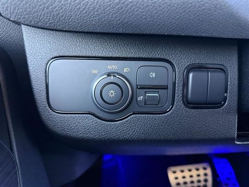 Used 2019 Mercedes-Benz Sprinter 170 image 23