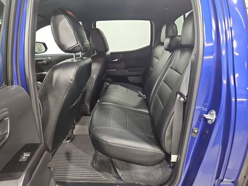 Used 2023 Toyota Tacoma TRD Sport w/ Technology Package AWD/4WD image 24