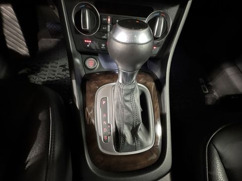 Used 2016 Audi Q3 2.0T Premium Plus w/ Technology Package image 27