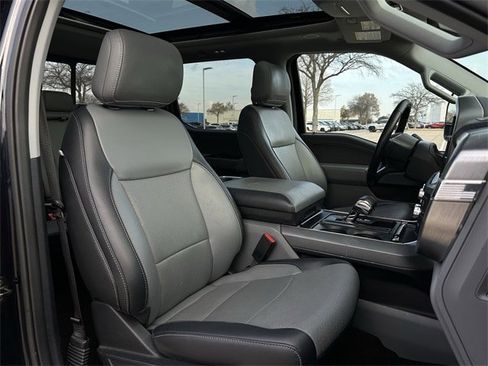 Used 2021 Ford F150 Lariat w/ Equipment Group 502A High image 31