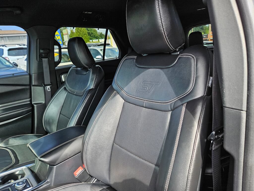 Used 2020 Ford Explorer ST w/ ST Street Pack AWD/4WD image 17