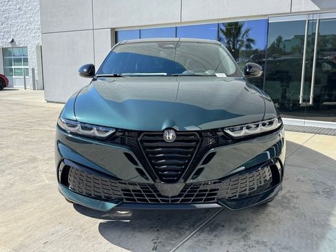 New 2026 Alfa Romeo Tonale Veloce w/ Quick Order Package 23H Volce AWD/4WD image 2