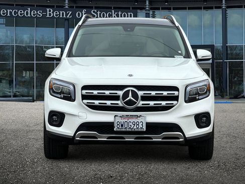 Certified 2021 Mercedes-Benz GLB 250 4MATIC image 9