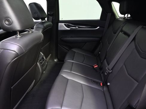 Used 2021 Cadillac XT5 Premium Luxury AWD/4WD image 21