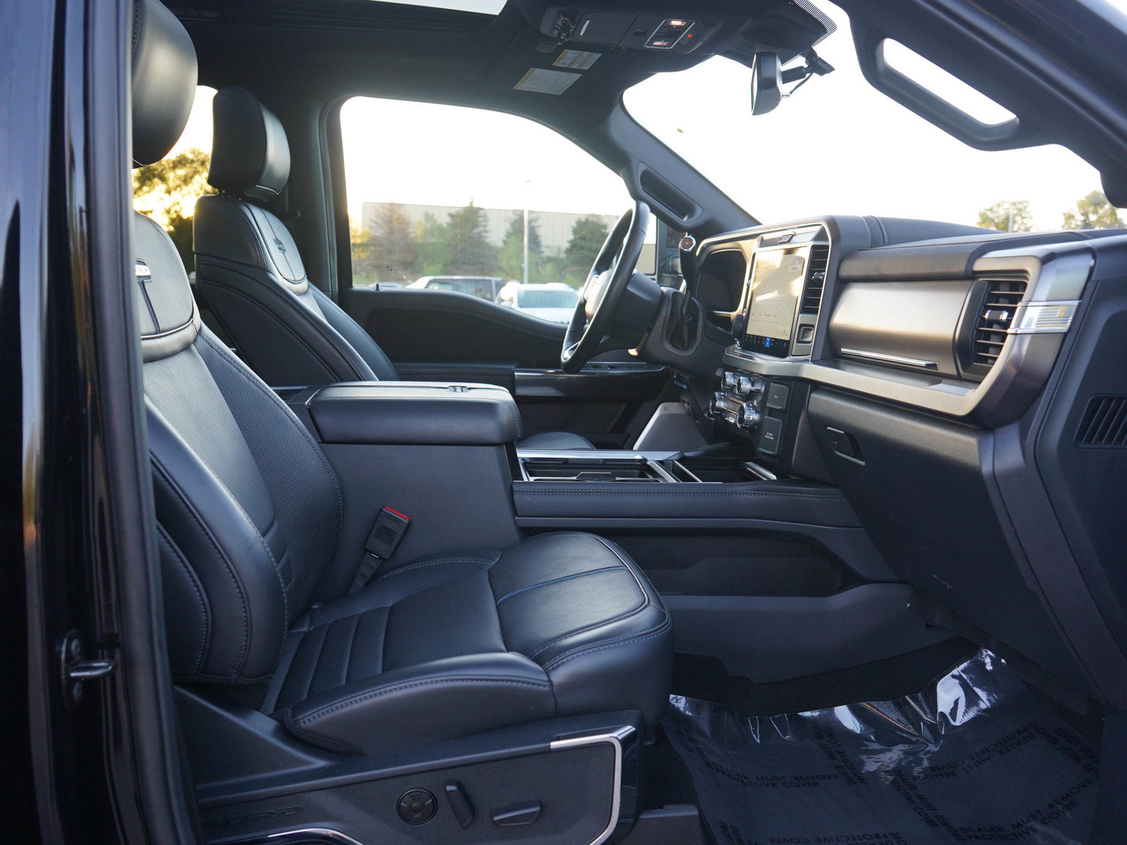 Used 2026 Ford F350 Platinum AWD/4WD image 12