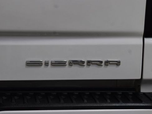 Used 2024 GMC Sierra 1500 Denali Ultimate image 23