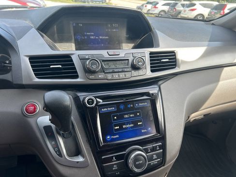 Used 2014 Honda Odyssey EX-L image 28