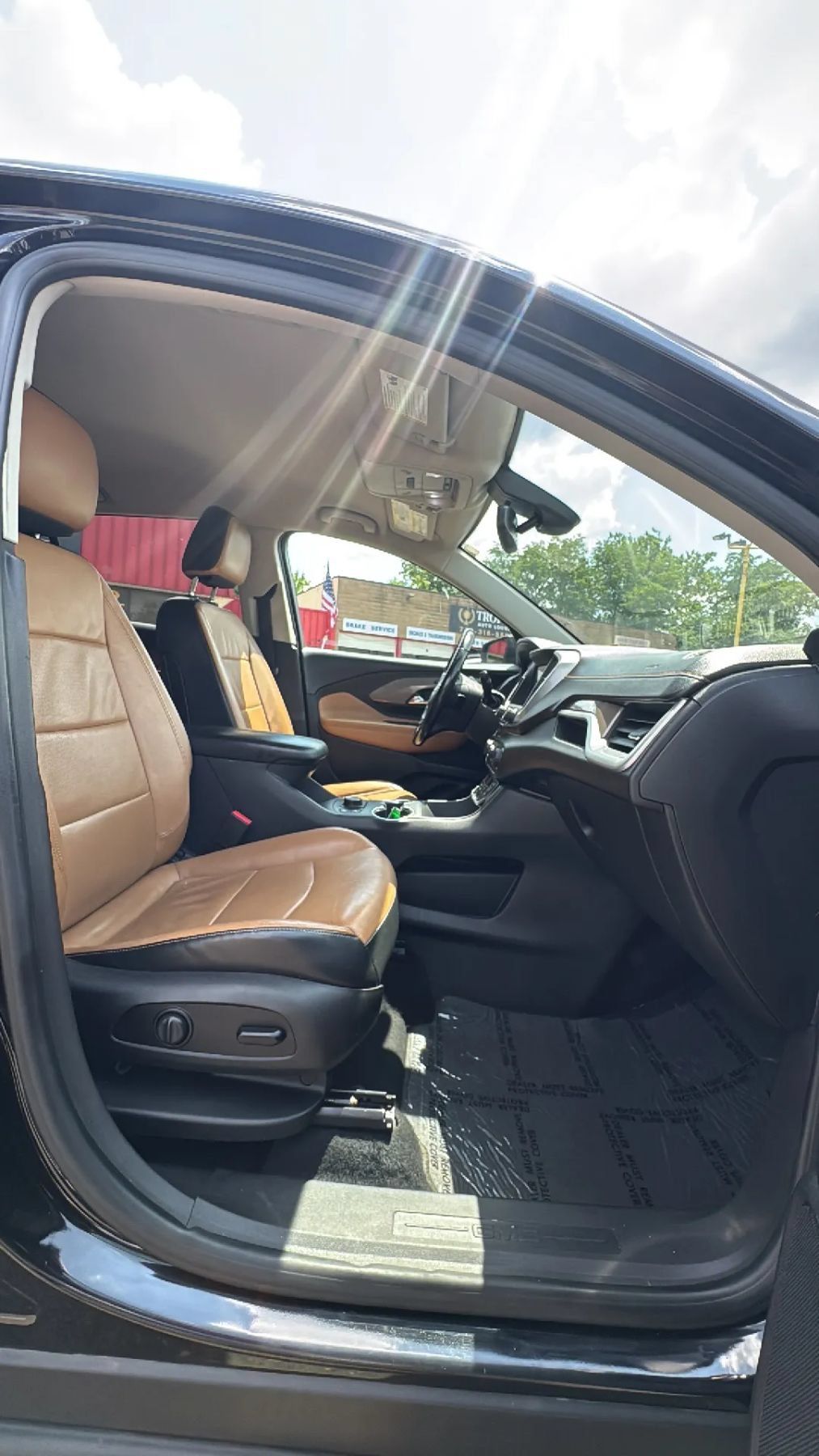 Used 2021 GMC Terrain SLT AWD/4WD image 28