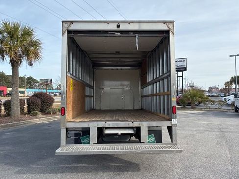 Used 2021 Ford E-350 and Econoline 350 Super Duty w/ Power Windows & Locks Group image 19