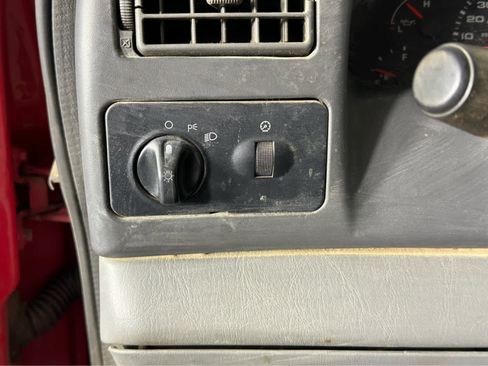 Used 2003 Ford F450 XL image 16