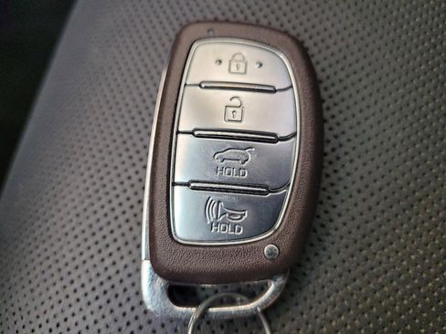 Used 2017 Hyundai Tucson SE Plus w/ Cargo Package AWD/4WD image 32