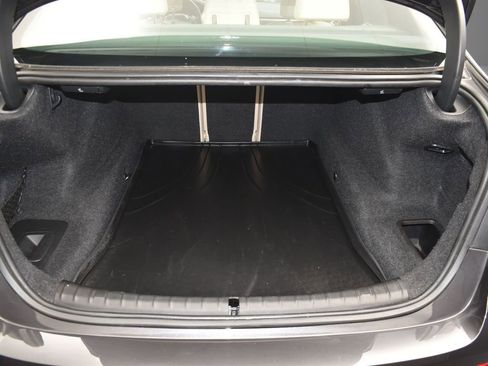 Used 2022 BMW 540i w/ Premium Package image 15