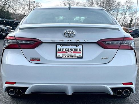 Used 2023 Toyota Camry XSE image 4
