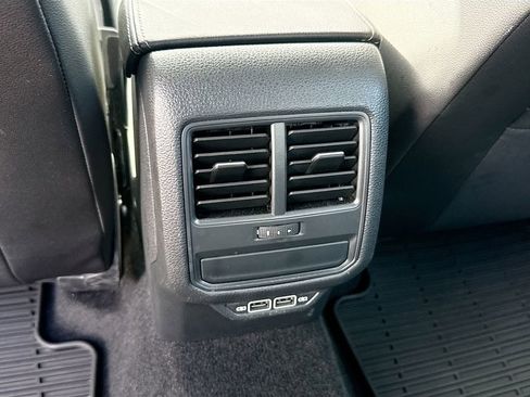 Used 2020 Volkswagen Passat 2.0T R-Line image 28