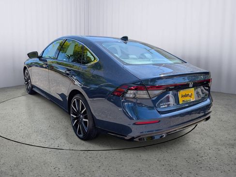 Certified 2025 Honda Accord Touring image 4