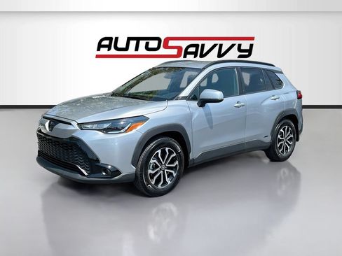 Used 2024 Toyota Corolla Cross AWD Hybrid image 3