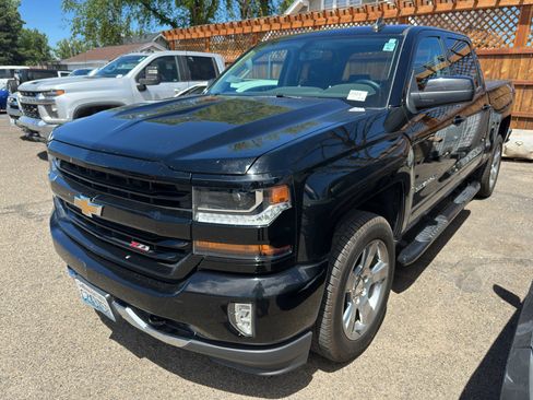 Used 2018 Chevrolet Silverado 1500 LT w/ All Star Edition AWD/4WD image 1