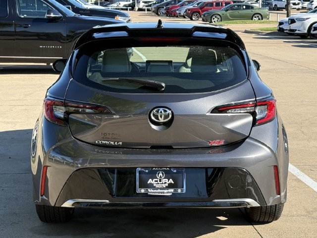 Used 2025 Toyota Corolla XSE FWD image 4