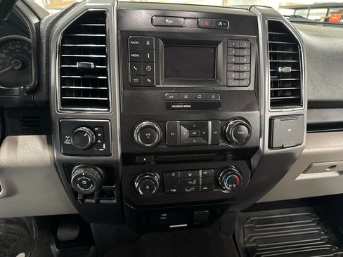 Used 2018 Ford F150 XLT w/ Equipment Group 301A Mid AWD/4WD image 22