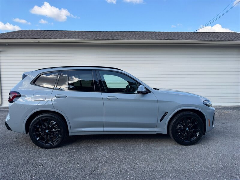 Used 2023 BMW X3 xDrive30i w/ M Sport Package AWD/4WD image 1