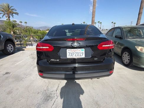 Used 2017 Ford Focus SEL FWD image 3