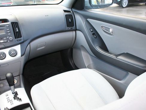 Used 2008 Hyundai Elantra GLS image 18