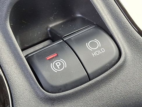 Certified 2022 Toyota Corolla LE image 26