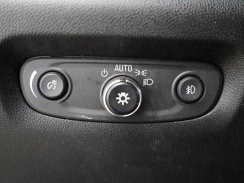 Used 2019 Chevrolet Traverse LT AWD/4WD image 23