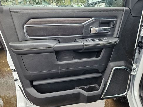 New 2026 RAM 2500 Laramie w/ Night Edition AWD/4WD image 11