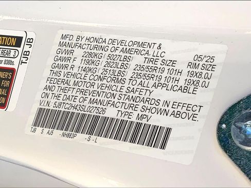 Certified 2025 Acura RDX SH-AWD image 36