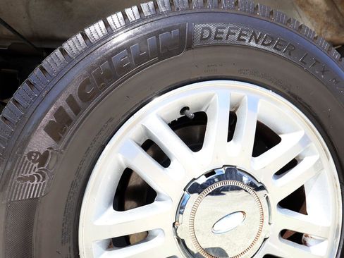 Used 2012 Ford F150 Lariat w/ Lariat Plus Pkg image 29