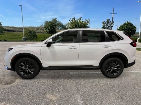 New 2026 Honda CR-V EX-L image 2
