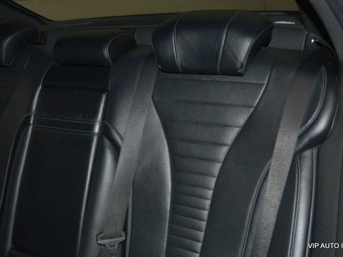 Used 2015 Mercedes-Benz S 550 Sedan image 22