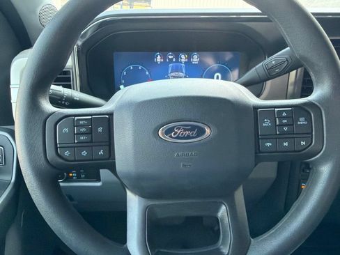 Used 2024 Ford F250 XLT w/ Black Appearance Package AWD/4WD image 20