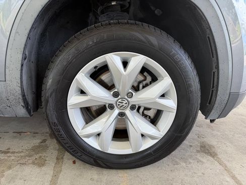 Used 2019 Volkswagen Atlas SE FWD image 18