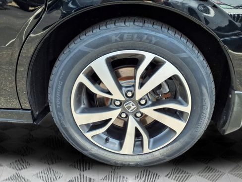 Used 2023 Honda Odyssey Touring image 8