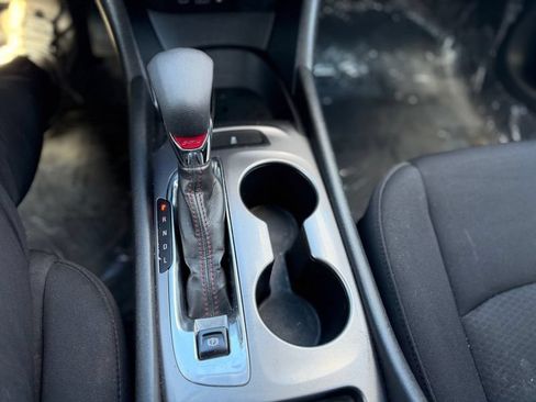 Used 2023 Chevrolet Malibu RS FWD image 32