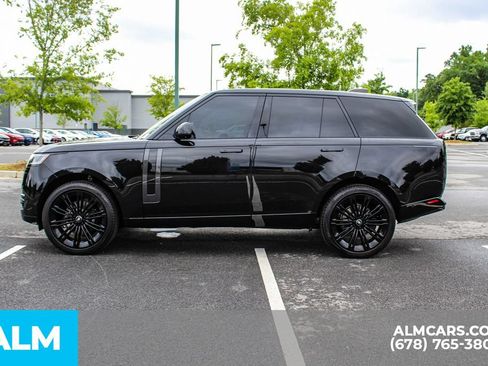 Used 2024 Land Rover Range Rover SE AWD/4WD image 6