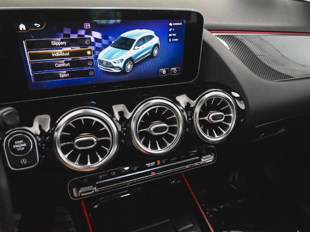 Used 2021 Mercedes-Benz GLA 45 AMG 4MATIC image 28