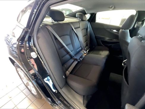 Used 2025 Chevrolet Malibu LT image 15