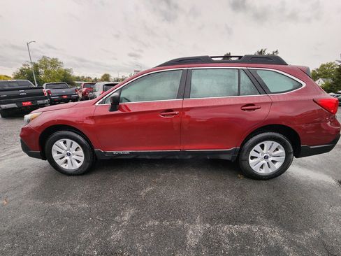 Used 2018 Subaru Outback 2.5i AWD/4WD image 4