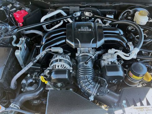 Used 2022 Toyota GR86 RWD image 27