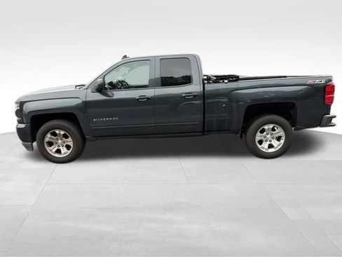 Used 2017 Chevrolet Silverado 1500 LT w/ All Star Edition AWD/4WD image 7