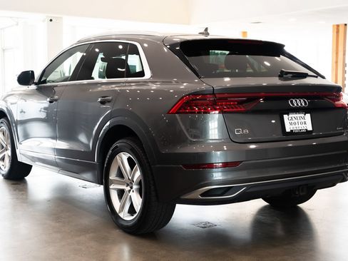 Used 2019 Audi Q8 Premium w/ Convenience Package AWD/4WD image 6