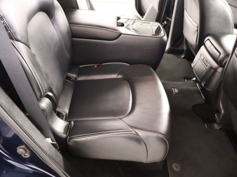 Used 2024 INFINITI QX80 Luxe image 16