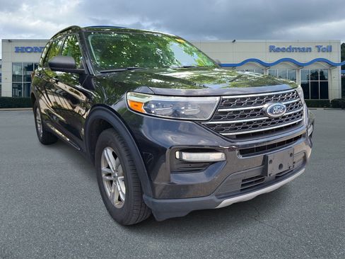 Used 2020 Ford Explorer XLT w/ Equipment Group 202A AWD/4WD image 1